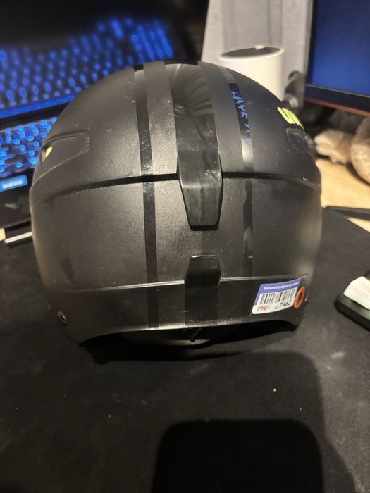 Каска за ски н Uvex