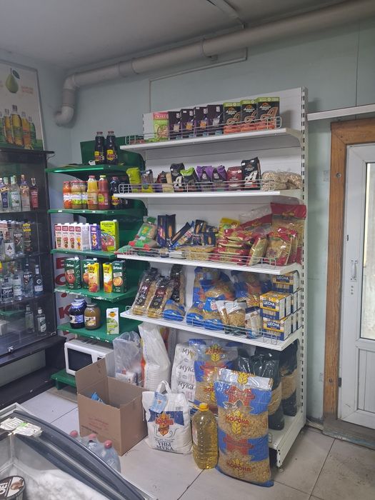 Продаём торговое оборудование.