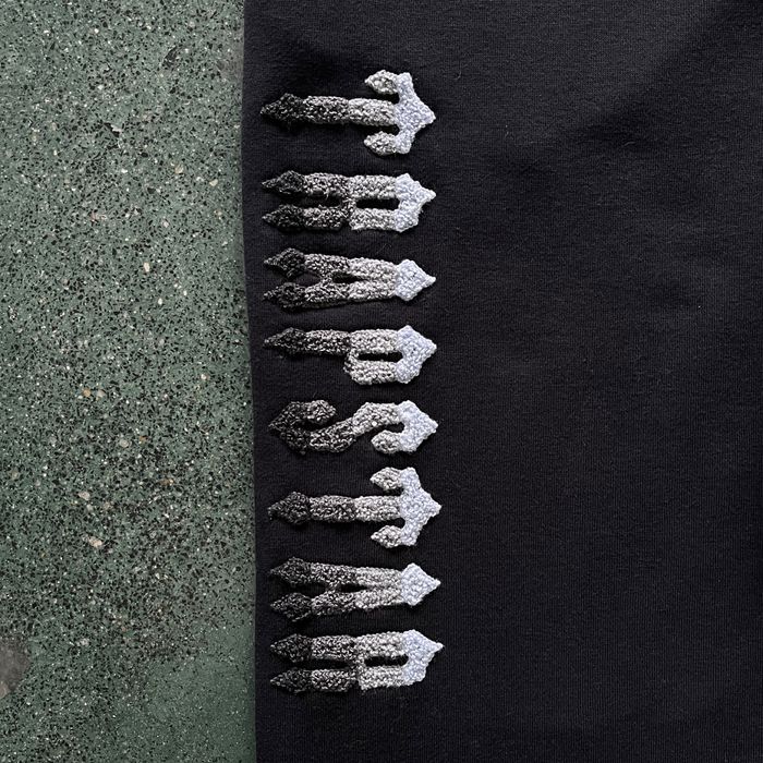 Trapstar Chenille Decoded 2.0 Tracksuit Qr code