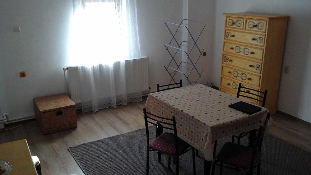 Apartament la casa in Cristian