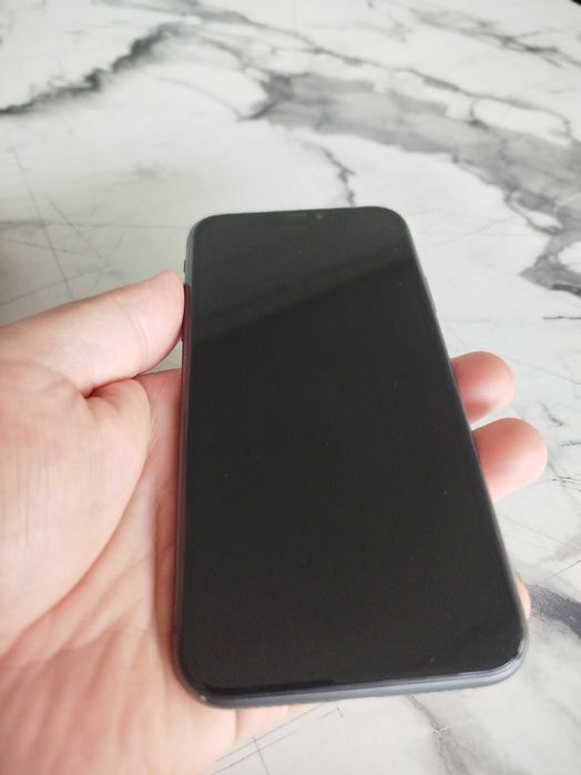 iphone 11 xotira 128gb 83%batareya