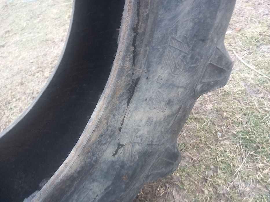 Cauciucuri tractor marimea 12.4-32