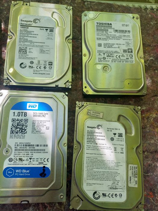 Hard-disk uri 1t 500gb