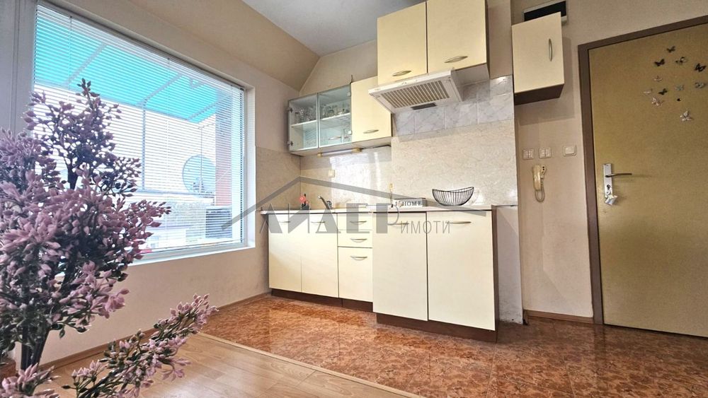 Продава се Двустаен апартамент в Пловдив, Център - 58 кв.м за 2068 €/кв.м - Снимка #4