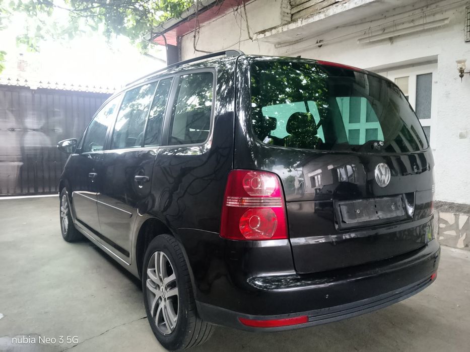 VW touran  facelift 2009 1.9tdi