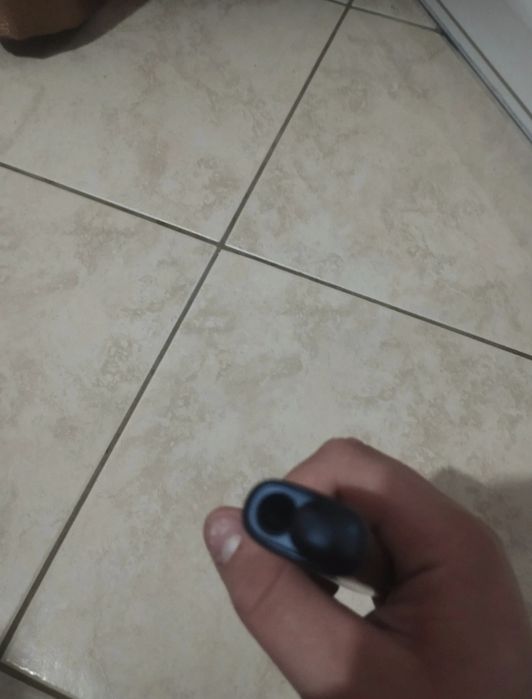 iqos de lucru, puțin bătut, dar capabil să funcționeze