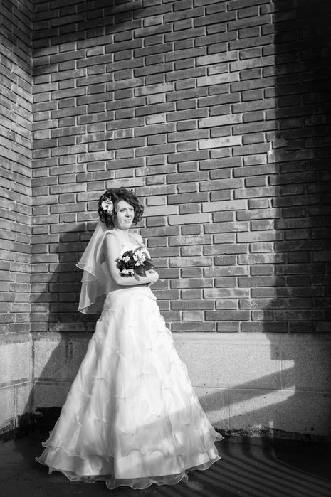 Vând set de rochie mireasa casa Tania, pantofi si accesorii