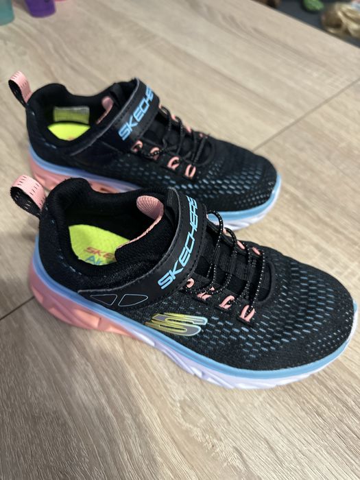 Детски маратонки skechers 29 номер