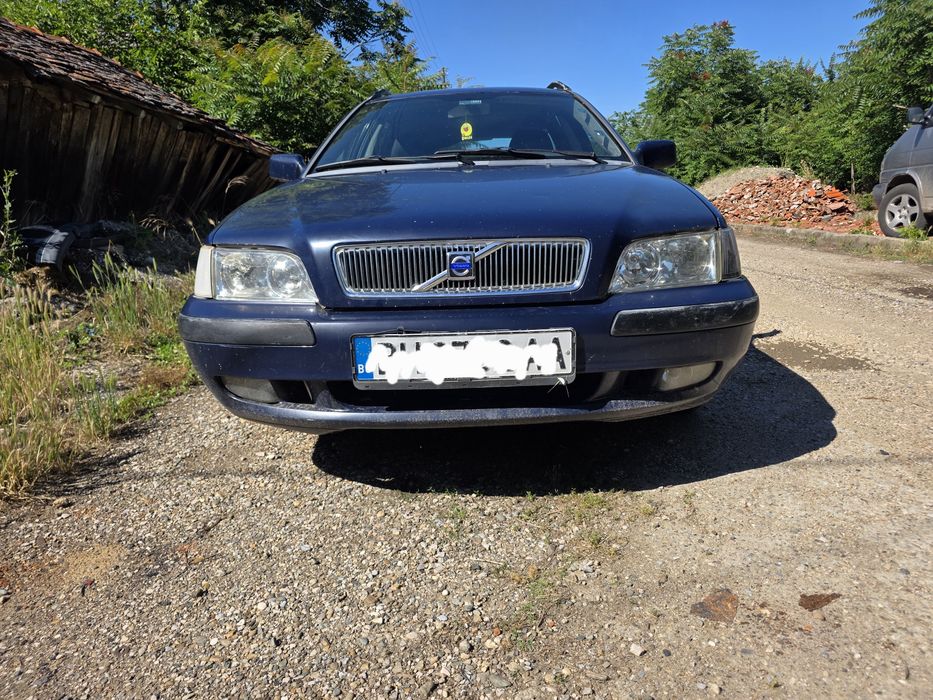 VOLVO V40 2.0 HDI на части