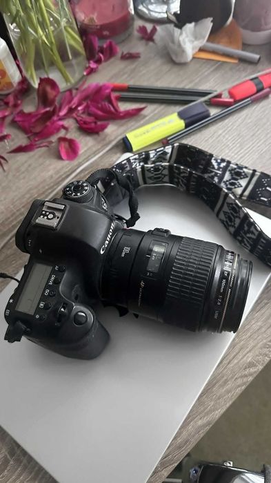 Se vinde Canon 6D