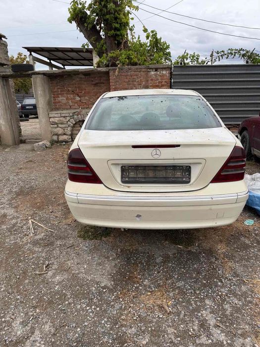 Mercedes C220 2.2 дизел 1991г