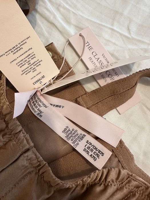 Set corset & tanga matase Victoria’s Secret