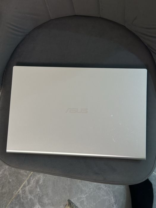 Мощьный Ноутбук Asus  core i5/10