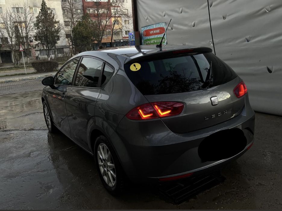 Vand SEAT LEON COPA 1.4 TSI 2012, nu consuma ulei, distributie schimbata recent, fara probleme