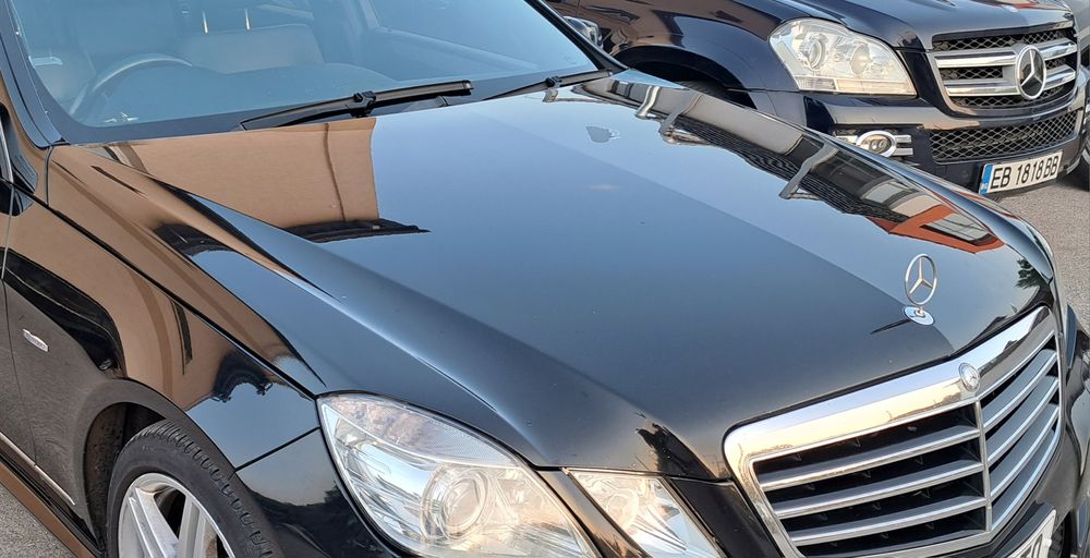 Преден капак Мерцедес Е класа W212 Mercedes E class S212 черен