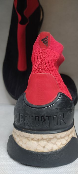 Adidas predator rosu -negru