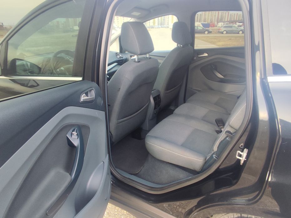 Ford C-max 1.6 benzina 6 trepte