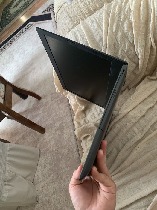 Ноутбук Lenovo IdeaPad 320/330.