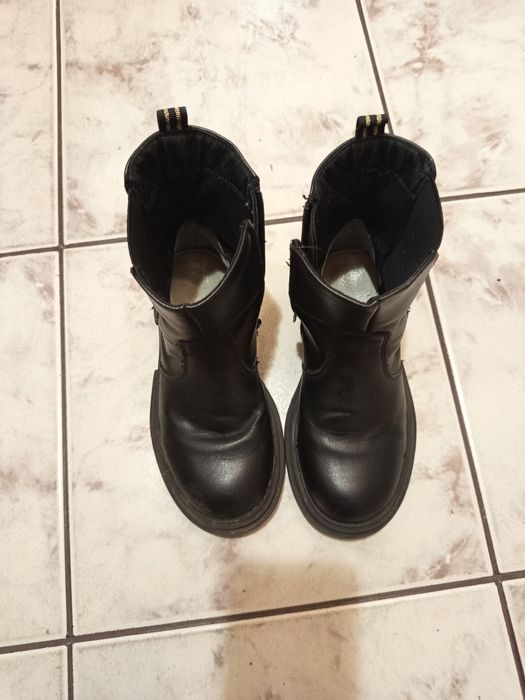 6 бр.боти обувки маратонки от 30-ти номер до 33 номер