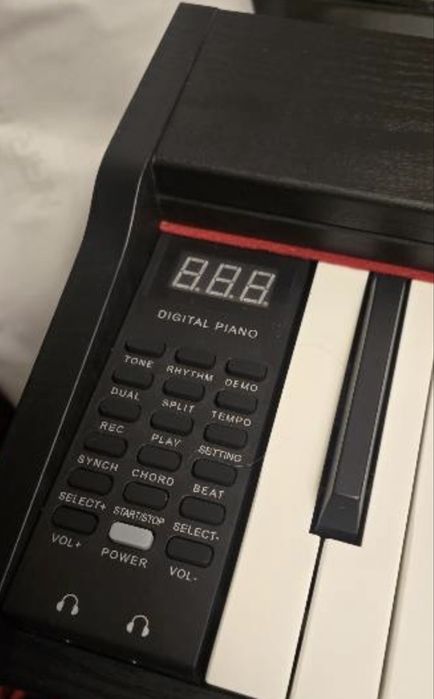 Продам цифровое пианино