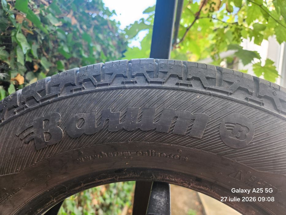 205 70 R 15  96 T  M+S  4×4