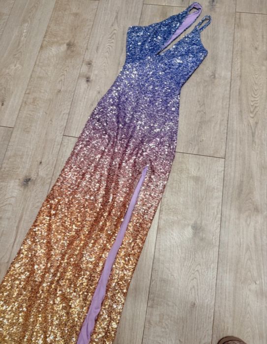 Rochie lunga cu paiete crapata pe picior roz mov superba de ocazie