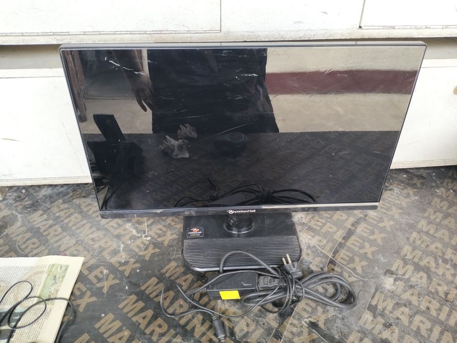 Продам Дешево НЕ рабочий монитор на запчасти