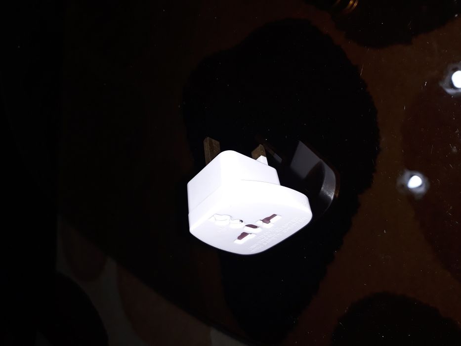 Adaptor priza Anglia