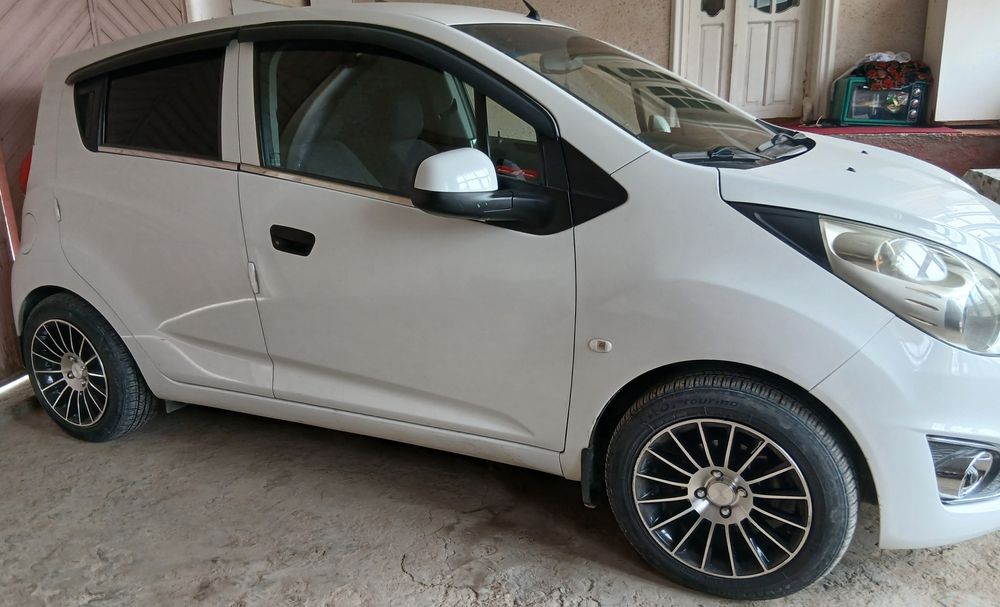 Спарк 2014 сотилади