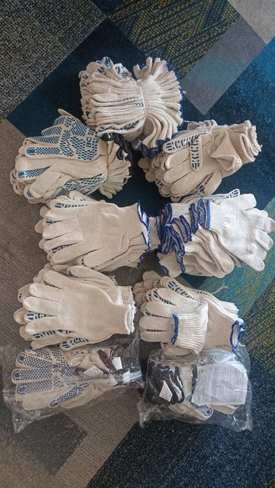 Перчатки для работы