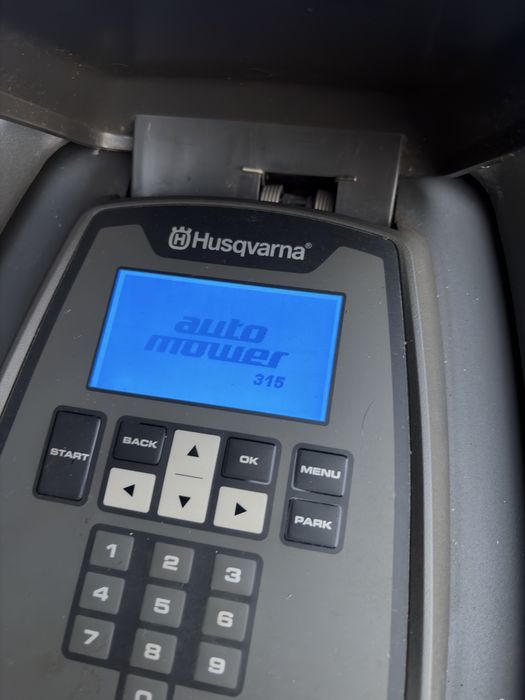 Robot tuns gazon husqvarna 315