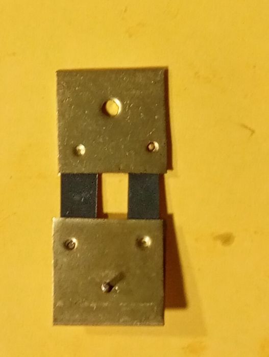 Suspensii pentru toate tipurile de ceasuri cu pendul.