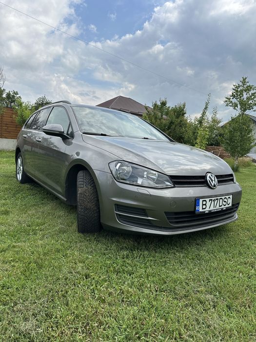 VOLKSWAGEN Golf 2015