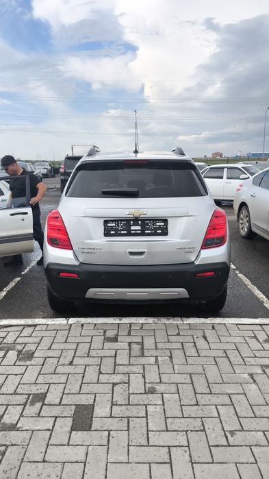 Продам шевролет трекер 2014 . 1,8 бензин