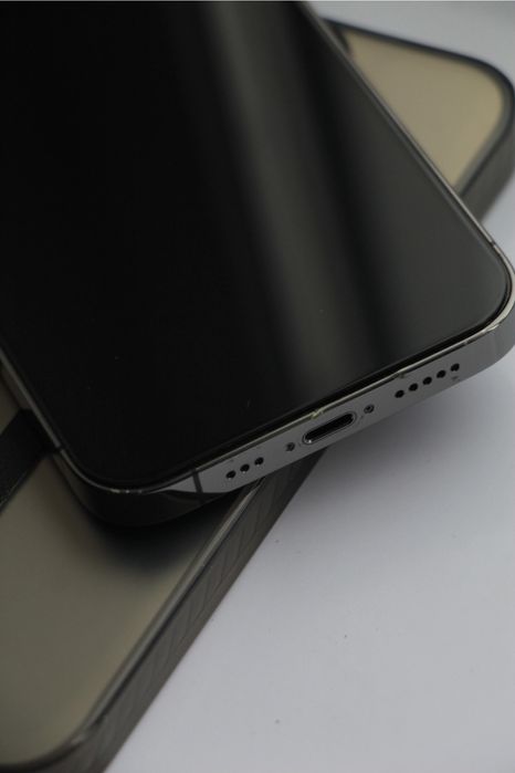 Iphone 13 pro срочно, состояние близкое к идеалу