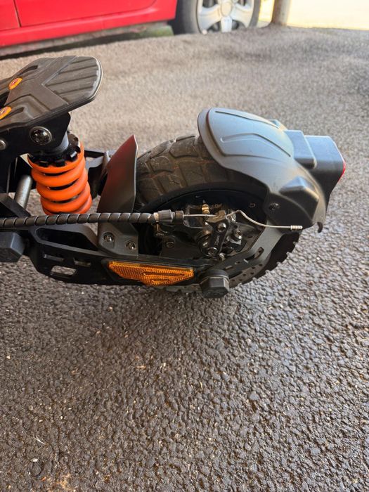 Vand trotineta kukirin g2master in stare buna de functionare