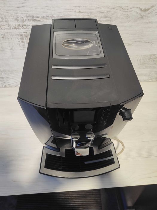 ГАРАНЦИЯ ! JURA Е60 Cappuccino / Кафеавтомат - робот / Капучинатор