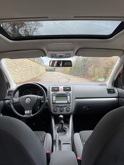 Volkswagen Golf 5 1.9 TDI Sportline Trapa Electrică