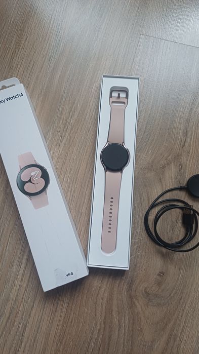 Samsung Galaxy Watch 4