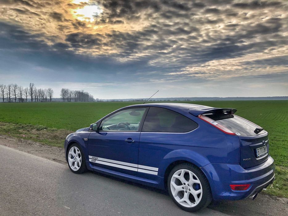 FORD Focus 2009 — imagine 2