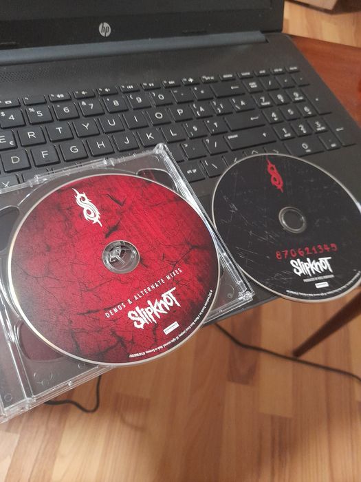 2 CD-uri slipknot