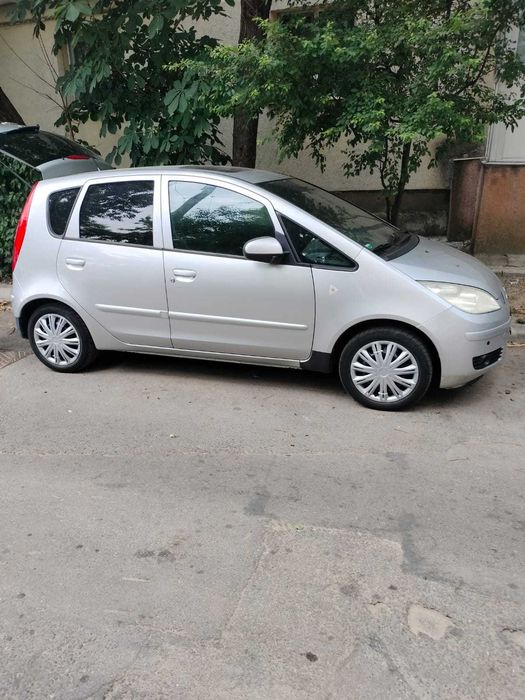 Mitsubishi colt 1.5 benzina automat