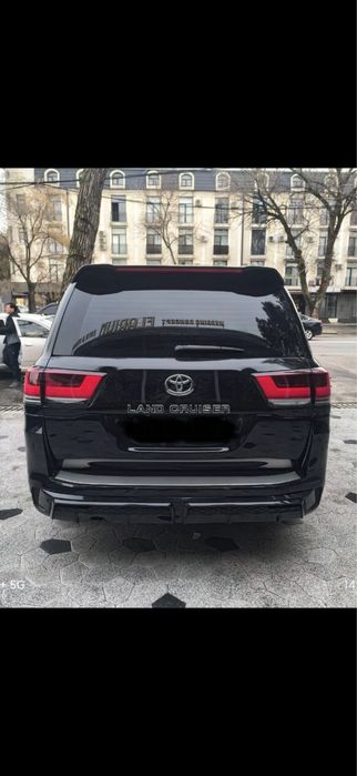 Toyota 300 sotiladi
