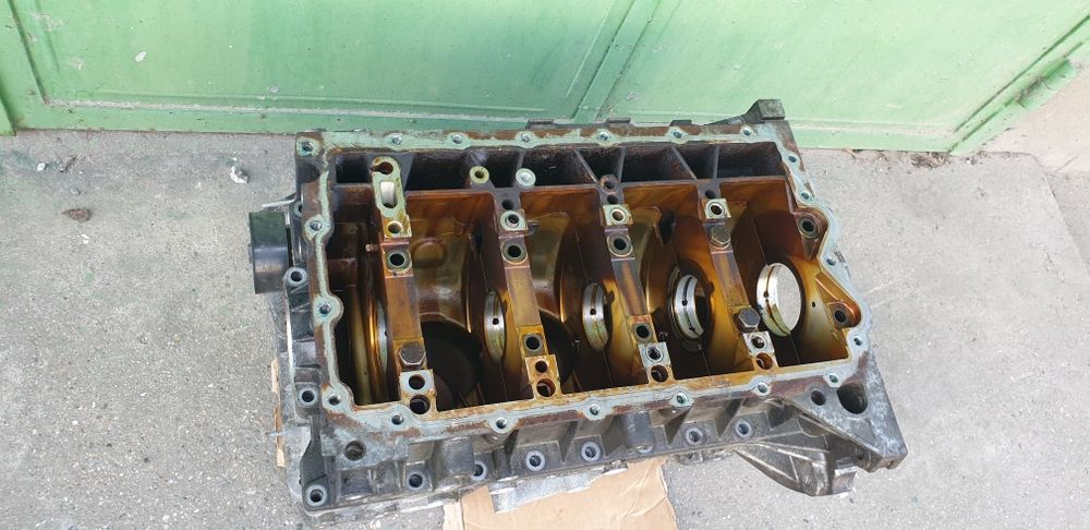 BMW 116I  Е87 Блок