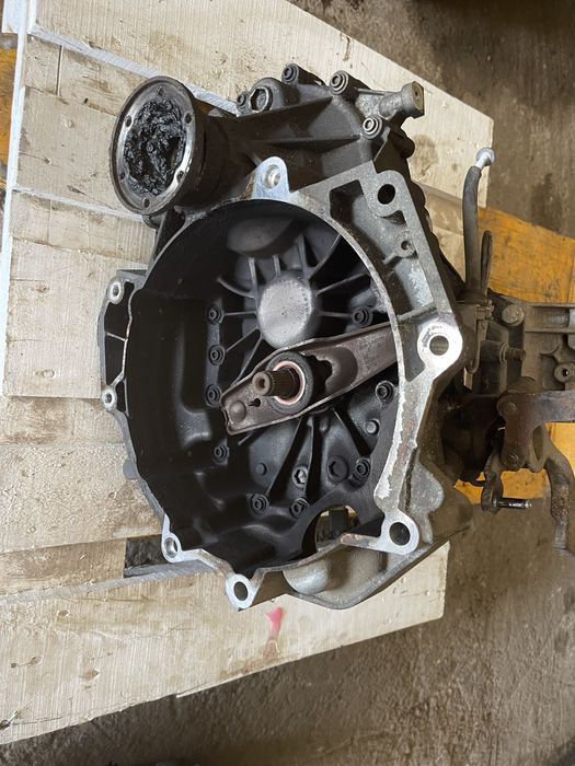 Cutie de viteze VW 1.4 cod motor BUD