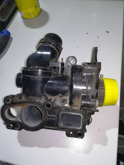 ПРОМОЦИЯ!!! -63% Водна помпа VW Passat B6 с пластмасов корпус + темпер