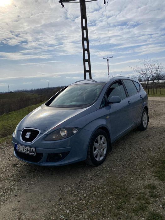 Vand Seat Altea XL  Stare impecabila
