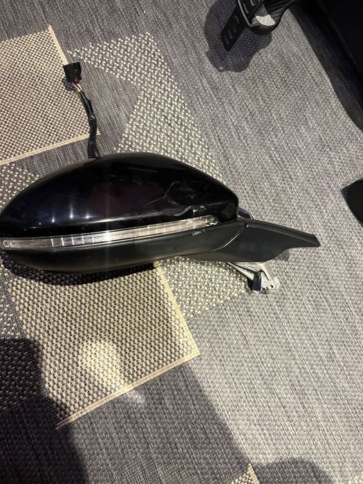 Audi Q2 ,A1 и Golf 7 останали части