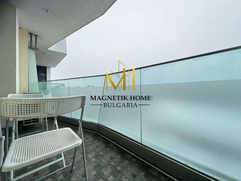 Дава се под наем Двустаен апартамент в Бургас, Център - 65 кв.м за 612 € - Снимка #6