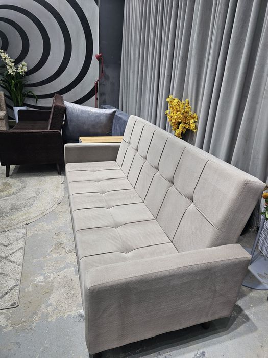 Мягкий диван для офиса